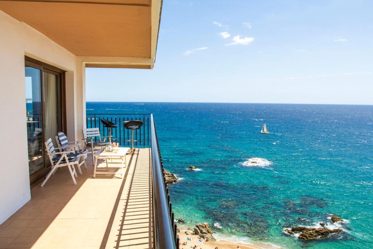Spacious Seafront Apartment Platja d'Aro Exterior foto
